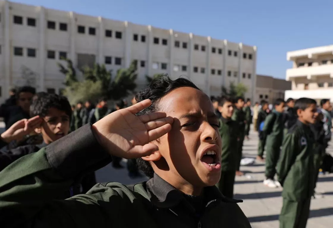 الميليشيات الحوثية تدشن دورات طائفية لطلاب المدارس لغسل عقولهم