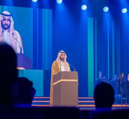 المشهد الثقافي السعودي: ولادة مفاجئة من رحم التشدد الديني