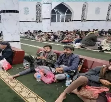 الحوثي يستثمر المساجد في رمضان لبثّ الطائفية ونشر التطرف.. تفاصيل