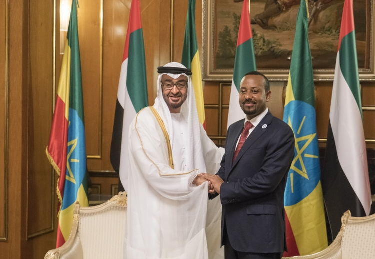 عقد الشيخ محمد بن زايد آل نهيان جلسة محادثات رسمية مع رئيس وزراء إثيوبيا آبي أحمد