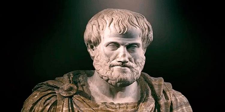 كان الاعتقاد السائد أنّ الرجال هم أصل الأطفال والمجتمع وهذه الفكرة كانت عند أرسطو