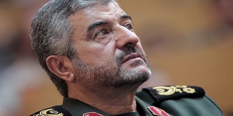  قائد الحرس الثوري الإيراني، محمد علي جعفري: قرار ترامب لا يعوَّل عليه