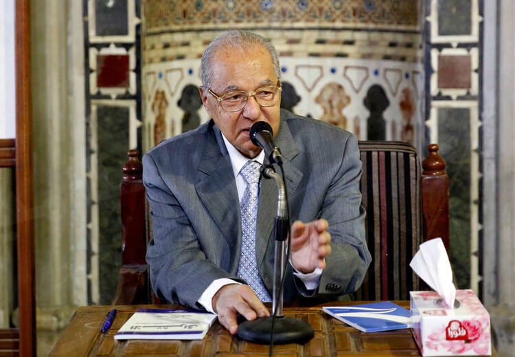 "رحلة حياة زقزوق".. ماذا كتب وزير الأوقاف المصري السابق في مذكراته؟