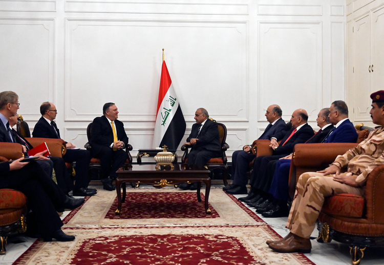 مايك بومبيو خلال اجتماعه برئيس الوزراء العراقي عادل عبد المهدي