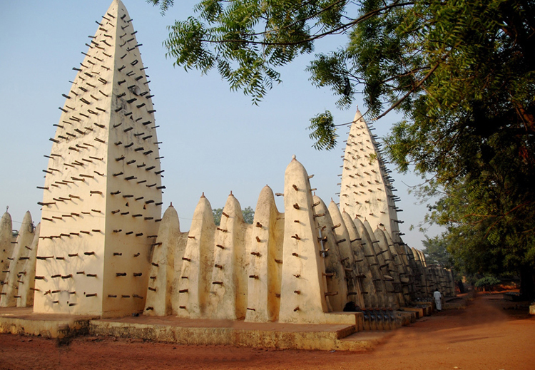 المسجد الكبير في بوركينا فاسو