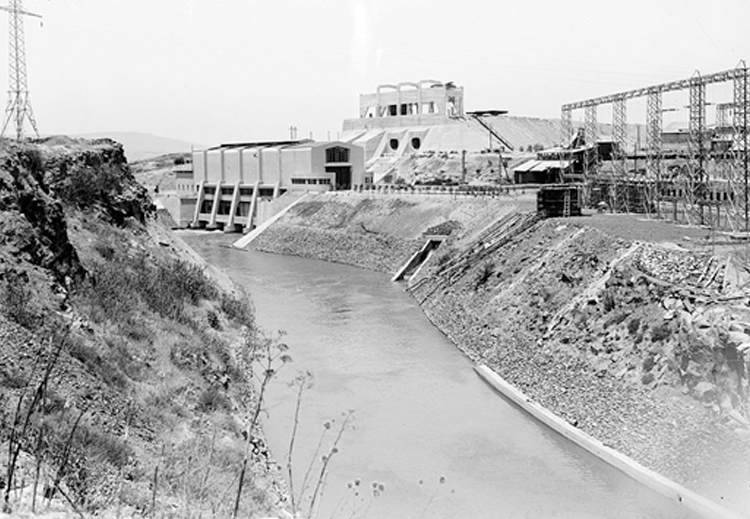 محطة توليد تابعة لشركة الكهرباء الفلسطينية في الباقورة (فترة العشرينيات)