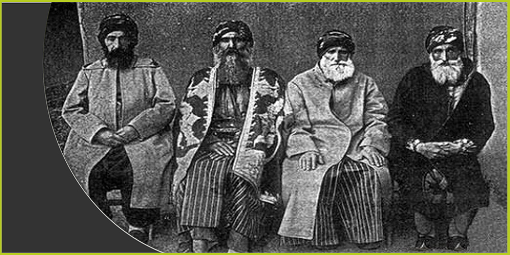 سعيد بيران (الثاني من اليمين).. قائد ثورة &quot;الخلافة&quot; العام 1925