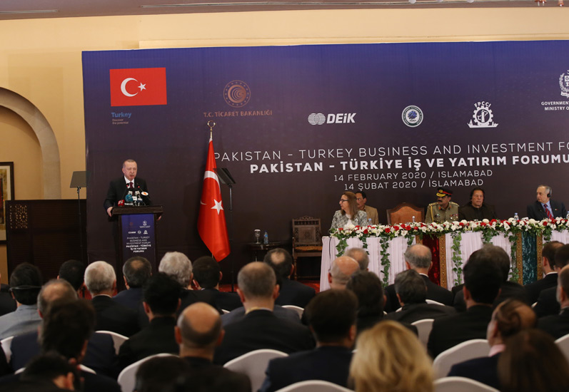 أردوغان يلقي كلمة أمام منتدى الأعمال الباكستاني التركيّ في شباط 2020