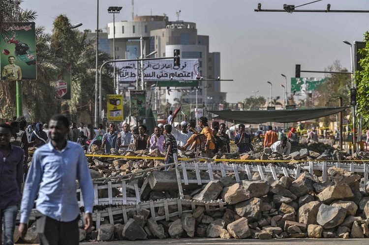 الاحتجاجات الشعبية مستمرة في السودان