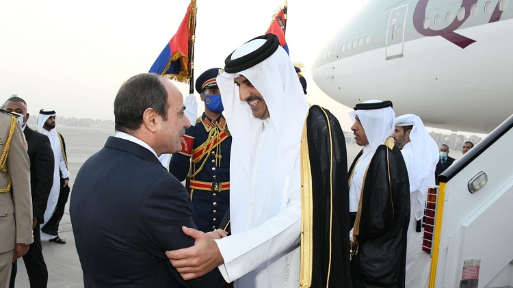 البيان جاء في اليوم الثاني من زيارة أمير قطر تميم بن حمد للقاهرة