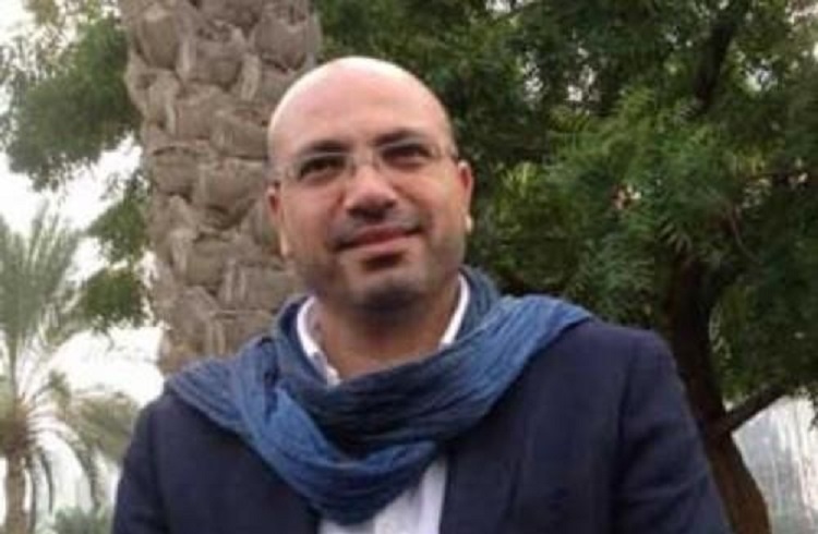 الصحفي السوري صخر إدريس 