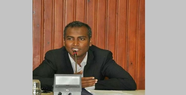 الصحفي والباحث الإريتري في الشؤون الأفريقية، شفاء العفاري