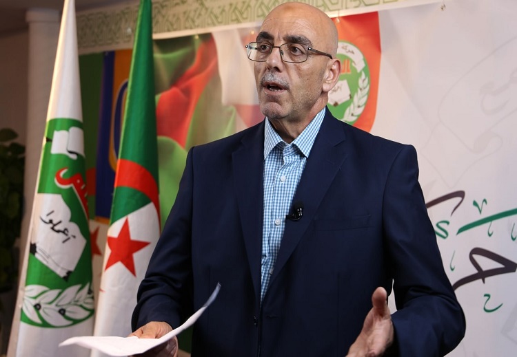 اختار أعضاء مجلس الشورى، التابع لحركة (حمس) الذراع السياسية لإخوان الجزائر، عبد العالي حساني، رئيساً جديداً للحزب
