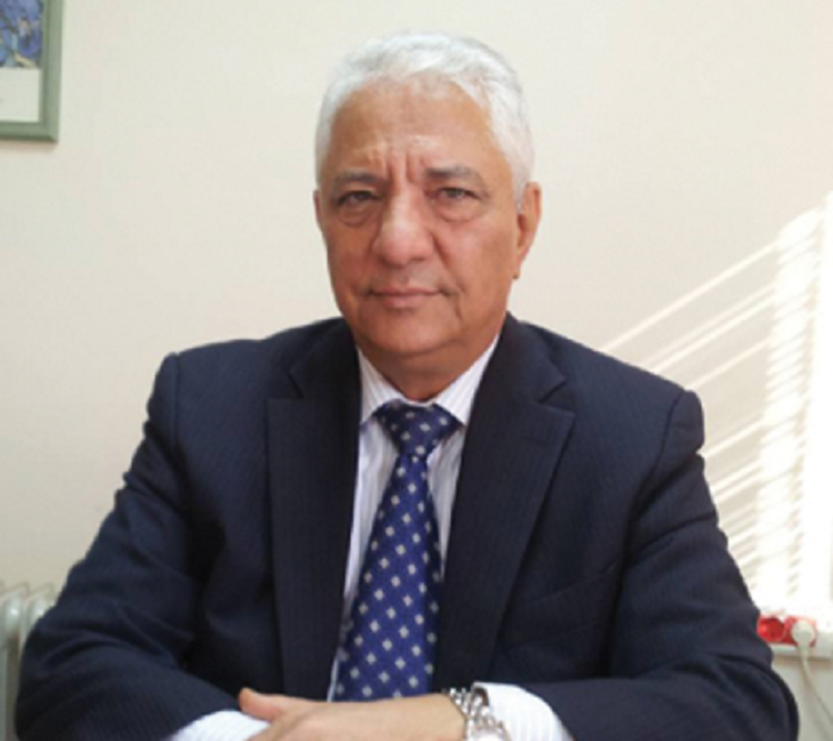 وزير التخطيط والعمل الأسبق، د.سمير عبد الله