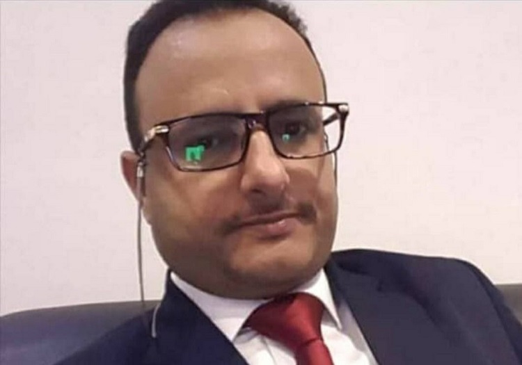 ثابت الأحمدي: يقبع في سجون الحوثي الآلاف من اليمنيين، من النخبة السياسية والإعلامية والثقافية