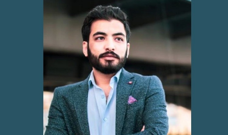 عمر الجنابي: مهنة الصحافة مدينة لشيرين