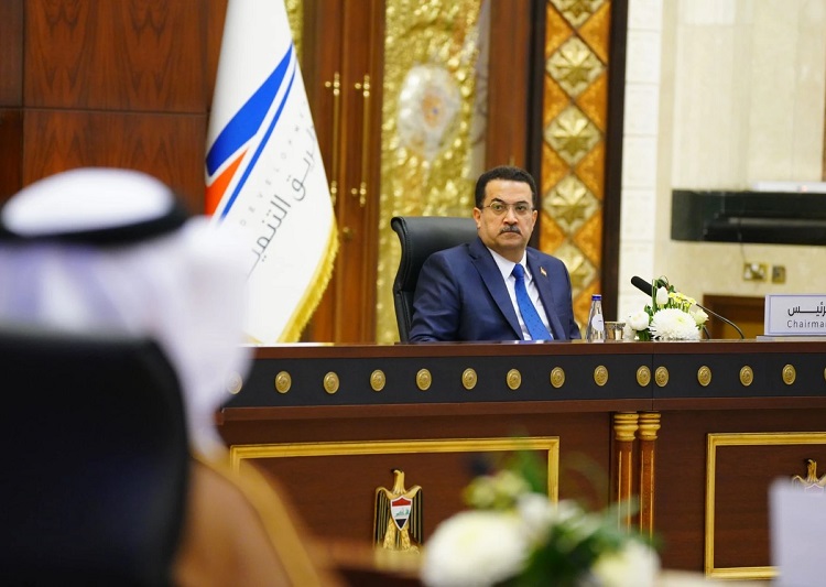 رئيس الوزراء العراقي بحث مع وزير الطاقة الإماراتي سهيل بن محمد المزروعي عدداً من الملفات والفرص الاستثمارية لـ &quot;طريق التنمية&quot;