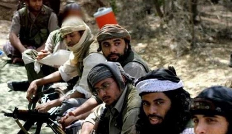أطلّ تنظيم القاعدة الإرهابي برأسه من جديد ليضاعف معاناة اليمنيين ويزيد من أوجاعهم بخسارة أبنائهم