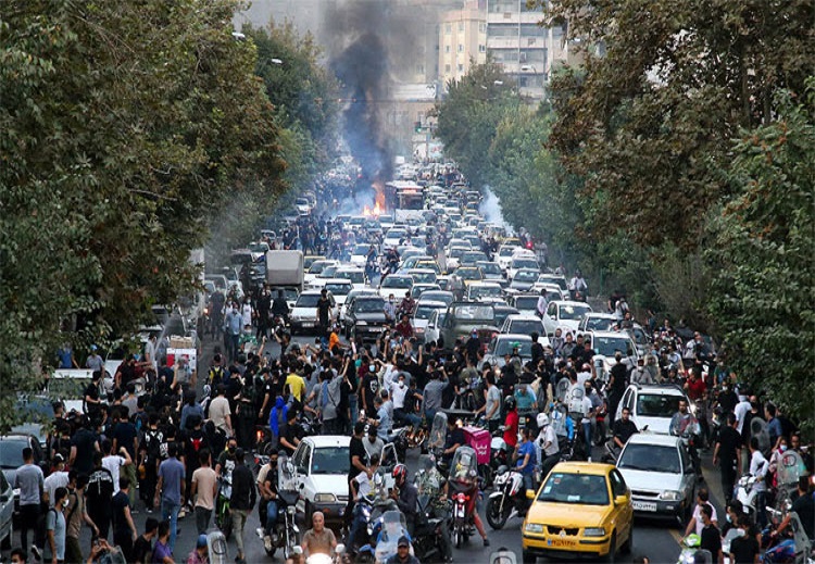 استمرار الاحتجاجات الشعبية في إيران