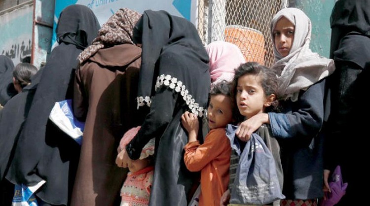  انتهاكات حوثية ضد النساء والأطفال