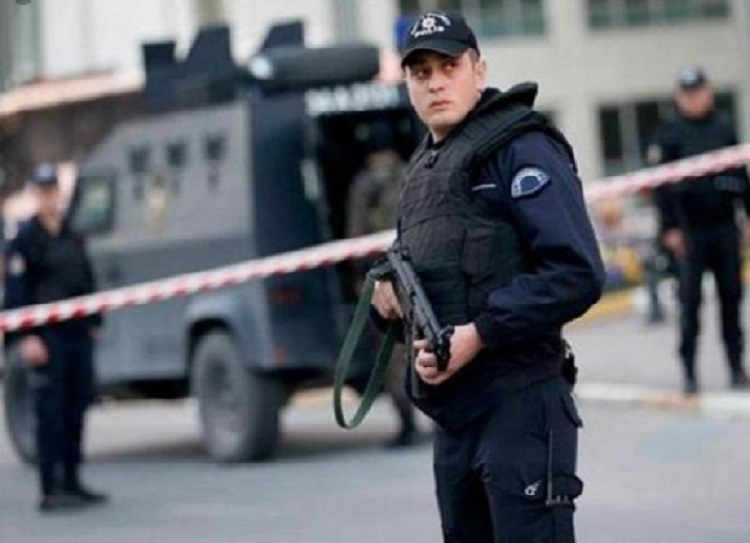 أعلنت السلطات التركية مساء الإثنين توقيف (46) شخصاً يشتبه بصلتهم بالهجوم