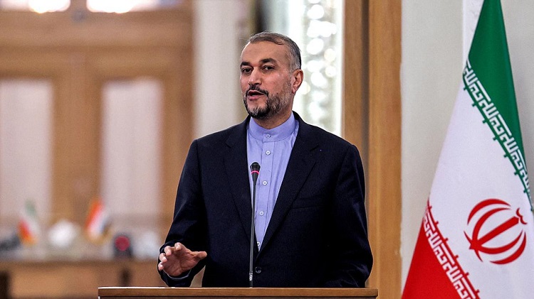 وزير الخارجية الإيراني: طهران لن ترهن أوضاعها، لا سيّما الاقتصادية، بالمفاوضات النووية