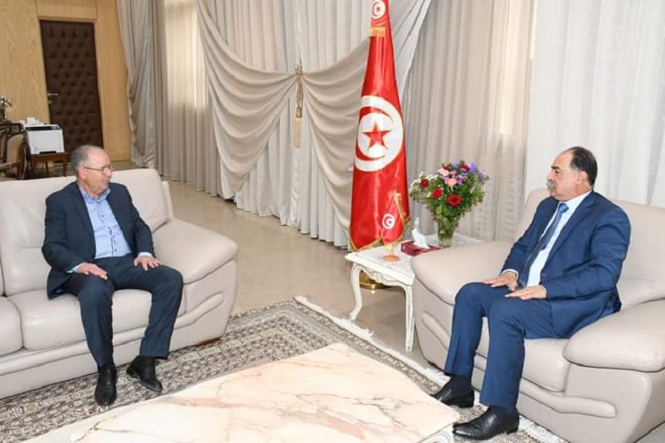 وزير الداخلية التونسي كمال الفقي خلال لقاء الأمين العام للاتحاد العام التونسي للشغل نور الدّين الطبوبي