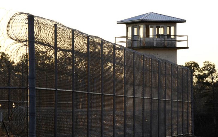 تشتهر العديد من السجون الأمريكية بأنها بيئات صعبة.