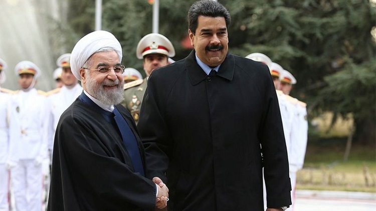 مادورو مع الرئيس الإيراني حسن روحاني