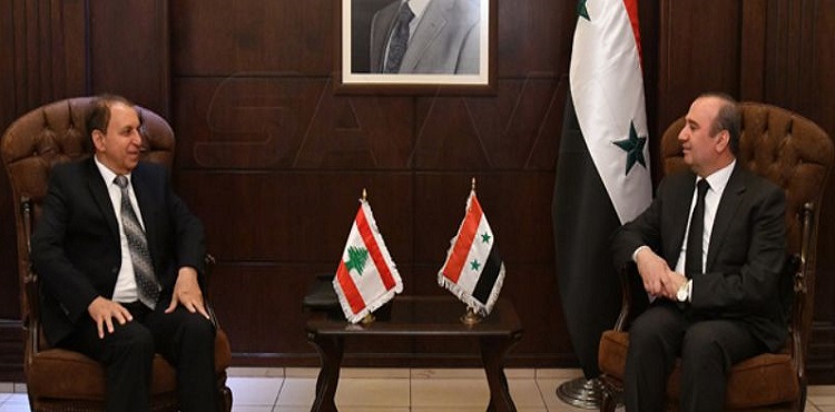 حسين مخلوف، يلتقي وزير المهجرين في حكومة تصريف الأعمال اللبنانية، عصام شرف الدين في دمشق، 15 أغسطس (آب) 2022 