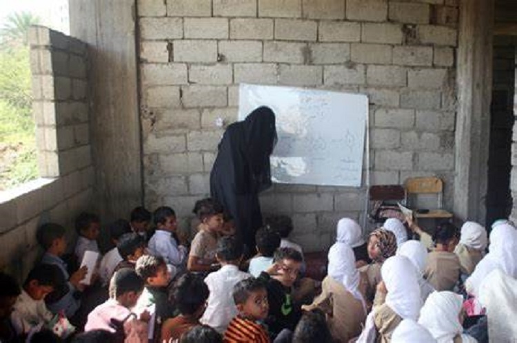 الميليشيات الإرهابية تعترف بأنّ نحو (6.1) ملايين طالب وطالبة في المناطق تحت سيطرتها ما يزالون يعانون من انهيار النظام التعليمي