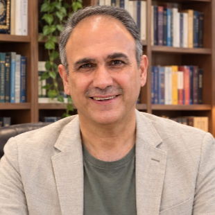 حفريات | أحمد فاتح محمد
