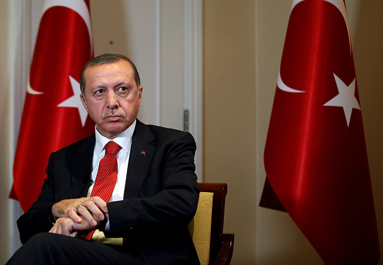 أردوغان يخيّر أوروبا..