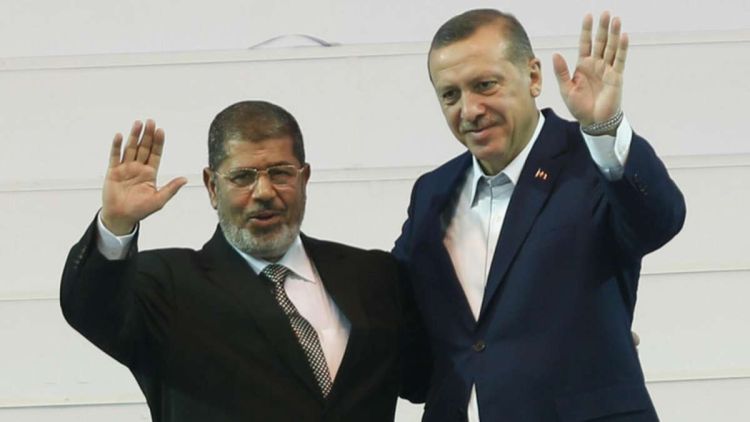 بالنسبة للعدالة والتنمية يحقق الإخوان المسلمون مصالح تركيا فقط