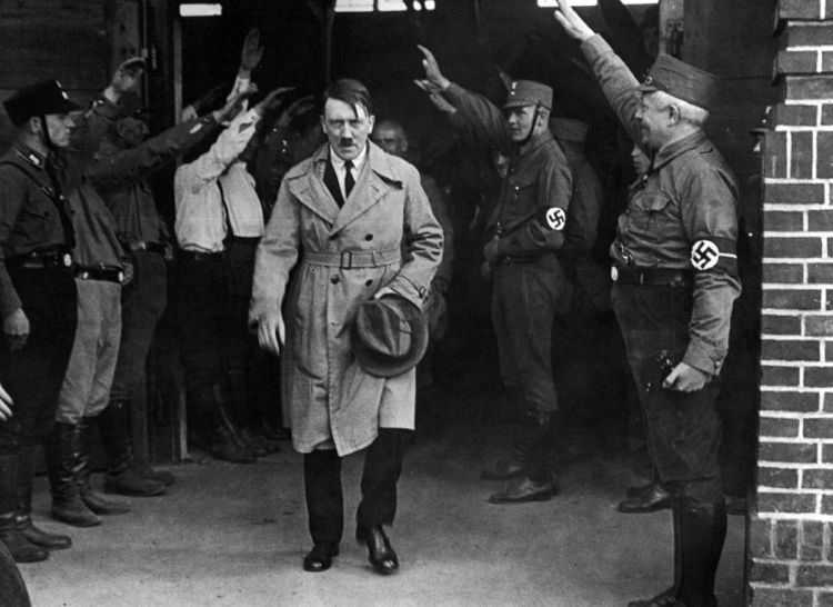 أدولف هتلر في عام 1931 (أ ف ب)