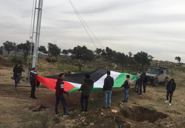 بهامته العالية جبل العُرمة بنابلس يتحدى الجيش الإسرائيلي