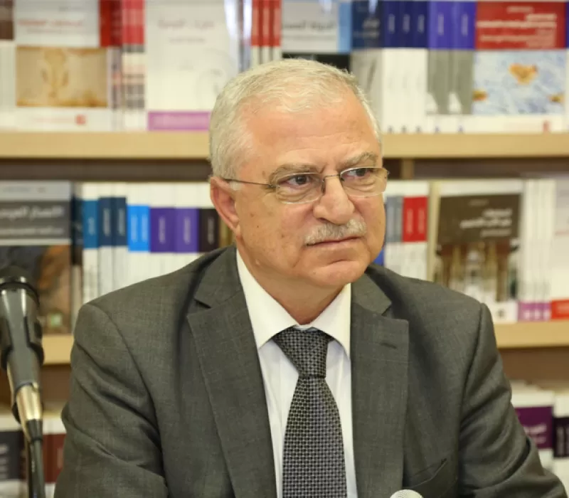 خالد زيادة: مشكلتنا أنّ الكل يدّعي امتلاك التفسير الصحيح للإسلام