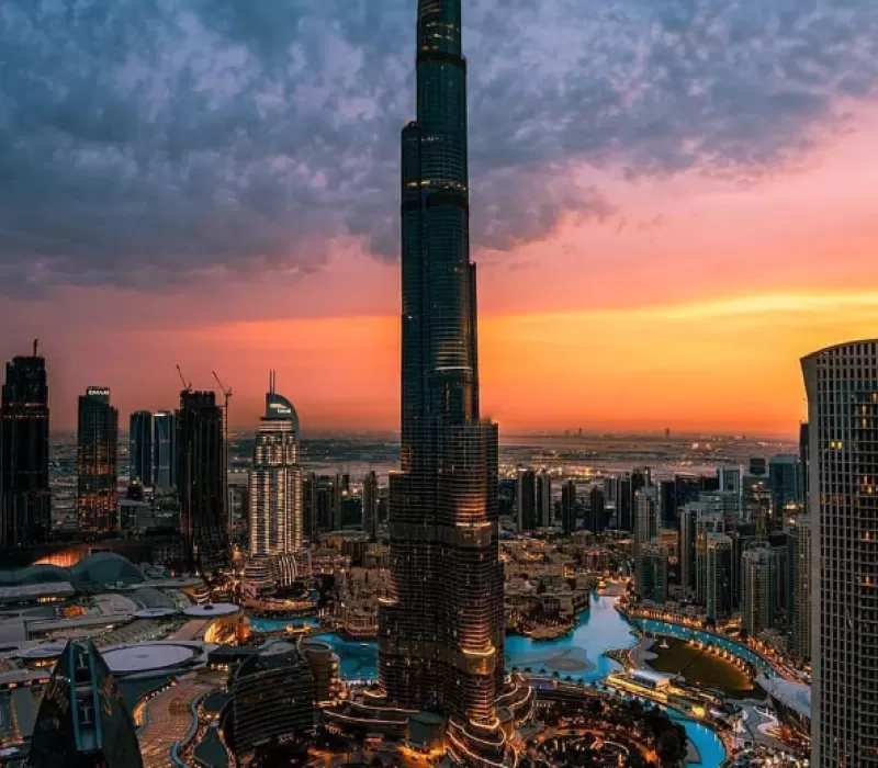 منها 2 في دبي.. تعرّف إلى 7 من أضخم المباني في العالم