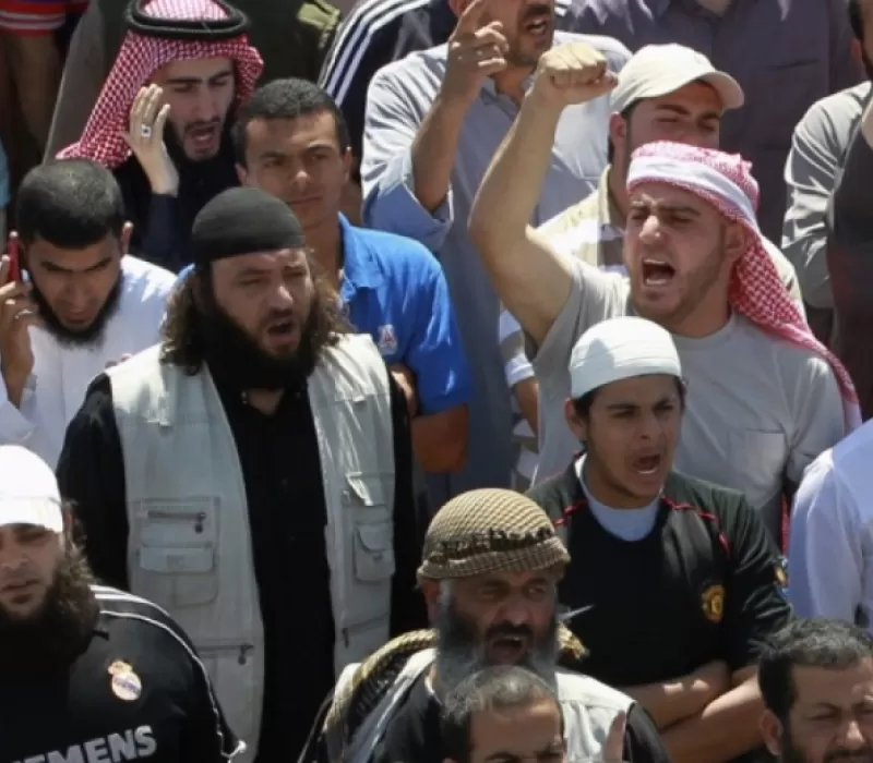 الإسلاميون والدولة: صراع على الحكم وليس لخدمة الدين