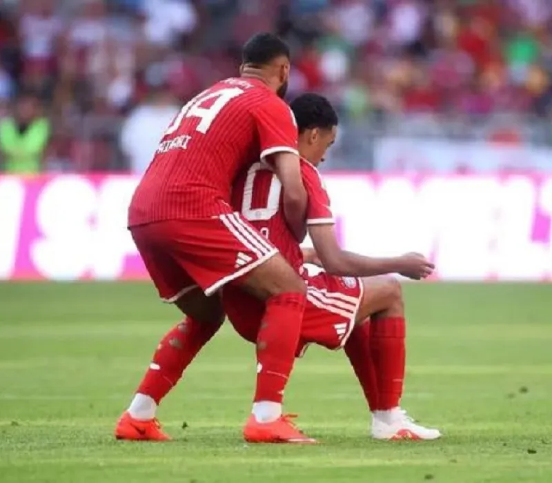موسيالا ينهار مجددًا.. نجم البايرن يفقد وعيه للمرة الثانية في غضون ثلاثة أيام