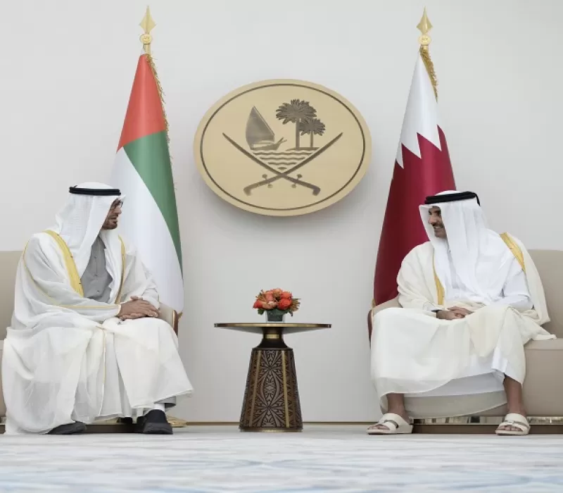 رئيس الإمارات يزور الدوحة