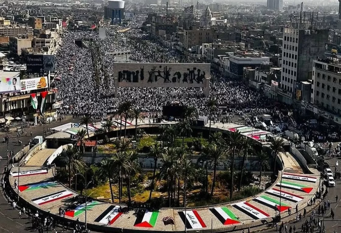 العراق: الصدريون يتظاهرون نصرةً للقضية الفلسطينية... والحكومة ترسل مساعداتها عبر مصر العراق: الصدريون يتظاهرون نصرةً للقضية الفلسطينية... والحكومة ترسل مساعداتها عبر مصر