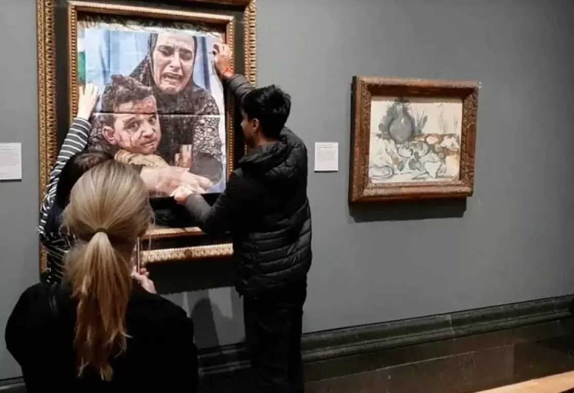 أمومة بيكاسو تتوارى خلف صورة أم مكلومة في غزة أمومة بيكاسو تتوارى خلف صورة أم مكلومة في غزة