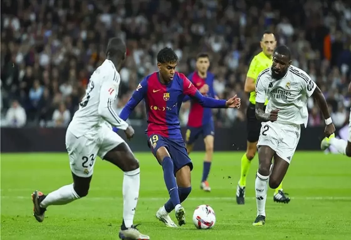 إسبانيا تنتفض في مواجهة عنصرية بعض جماهير ريال مدريد إسبانيا تنتفض في مواجهة عنصرية بعض جماهير ريال مدريد