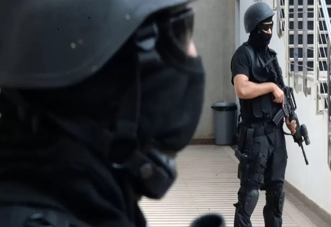 السلطات الاسبانية توقف مؤثرا مغربيا بارزا.. ما علاقته بالتطرف والإرهاب السلطات الاسبانية توقف مؤثرا مغربيا بارزا.. ما علاقته بالتطرف والإرهاب