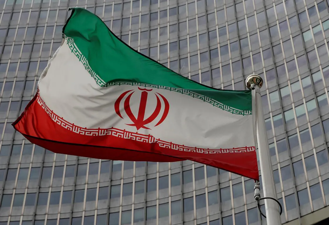 هل مشكلة إيران في زيادة عدد الشعب؟