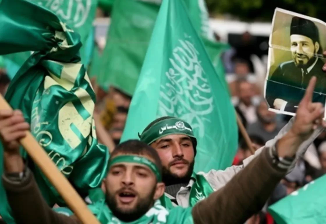 كتاب يبرز خطر جماعة الإخوان المسلمين في أوروبا كتاب يبرز خطر جماعة الإخوان المسلمين في أوروبا