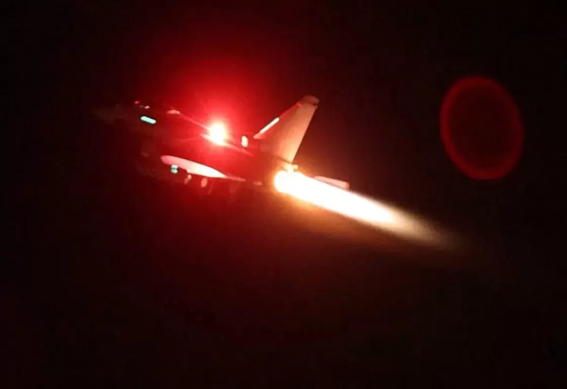 استهدفت رادارا.. الولايات المتحدة تشن غارات جديدة على مواقع حوثية استهدفت رادارا.. الولايات المتحدة تشن غارات جديدة على مواقع حوثية