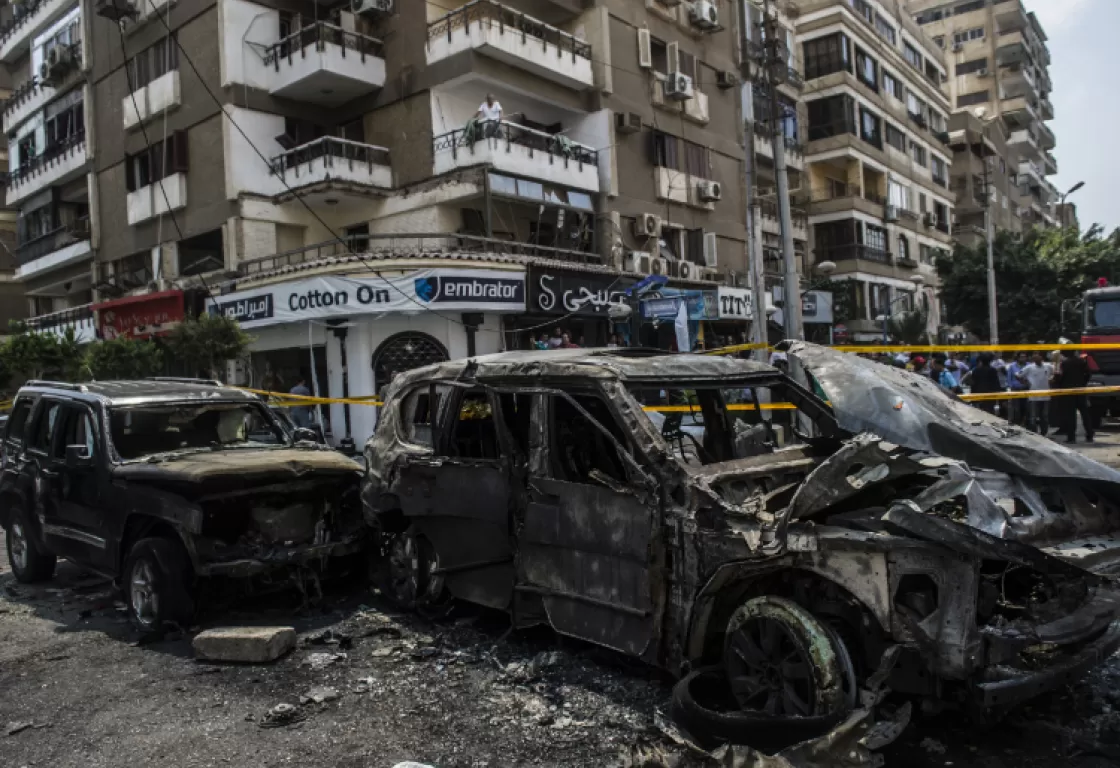 &quot;لو ربّنا يخلّصنا منه&quot;.. كيف يعيد تاريخ العنف الإخواني نفسه؟