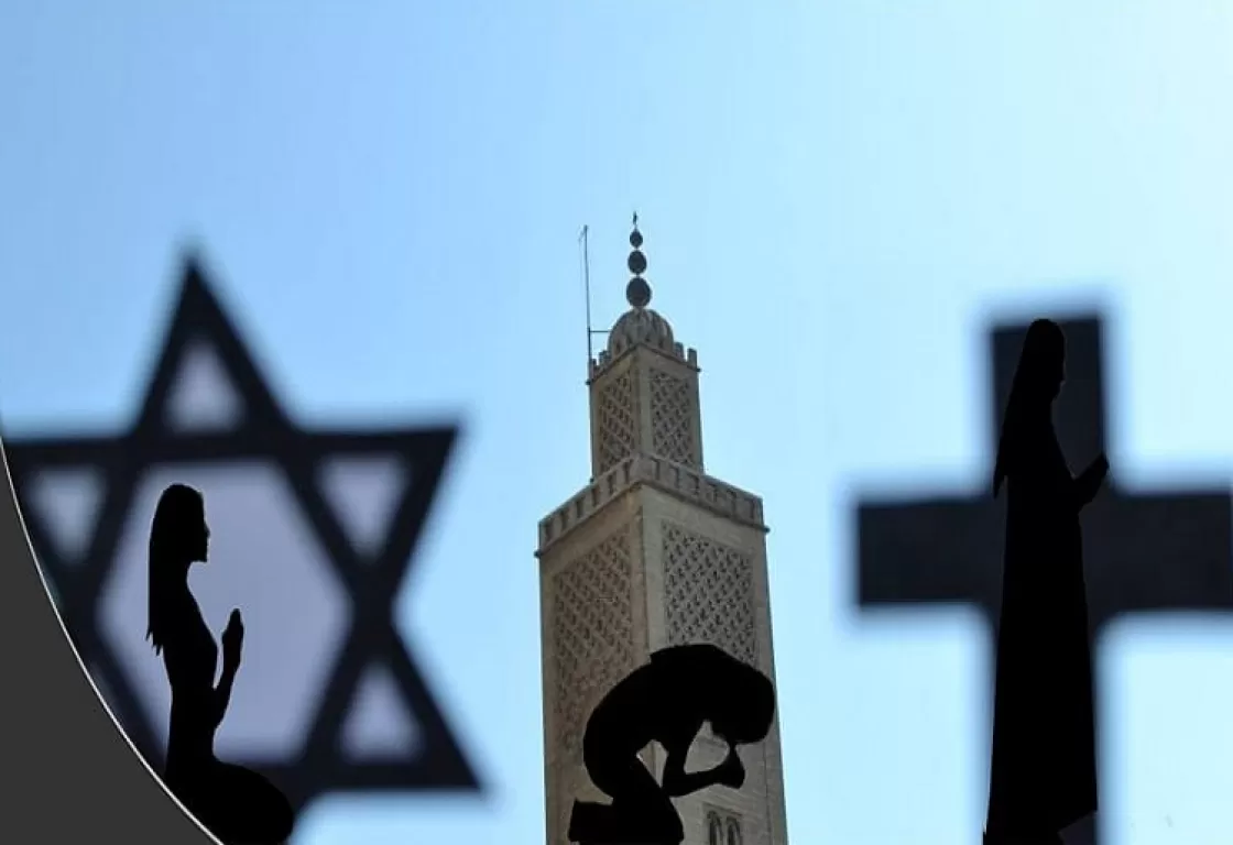 تقلّد المناصب: هل تنظر الأديان بعين التمييز بين الرجل والمرأة؟ تقلّد المناصب: هل تنظر الأديان بعين التمييز بين الرجل والمرأة؟
